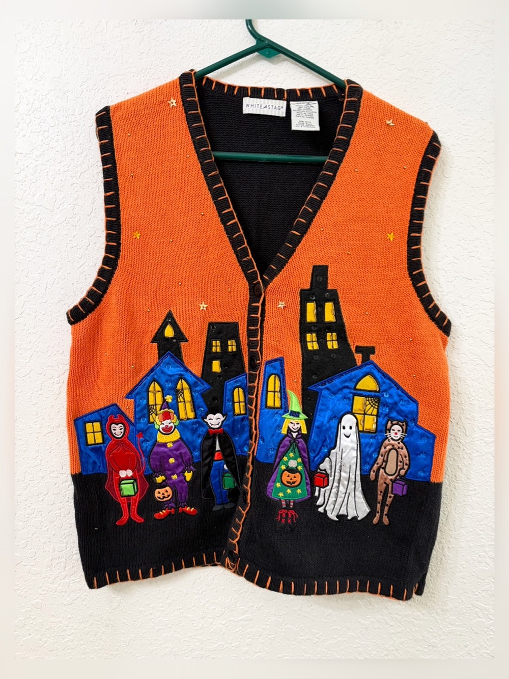 Vintage 1990’s White Stag Graphic Button Front Halloween Sweater Vest Size Large